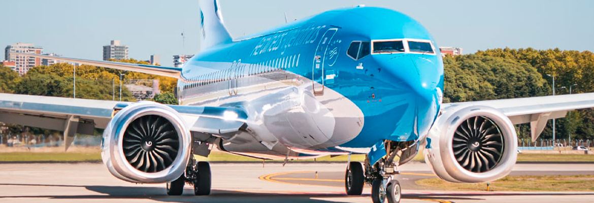 Aerolíneas Argentinas inicia su vuelo diario entre Bariloche y San Pablo